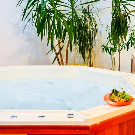 Atrium Panoramic & 4* Predeal
