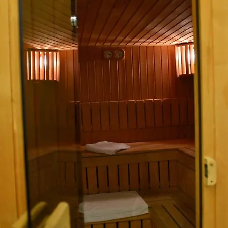 Atrium Panoramic & 4* Predeal